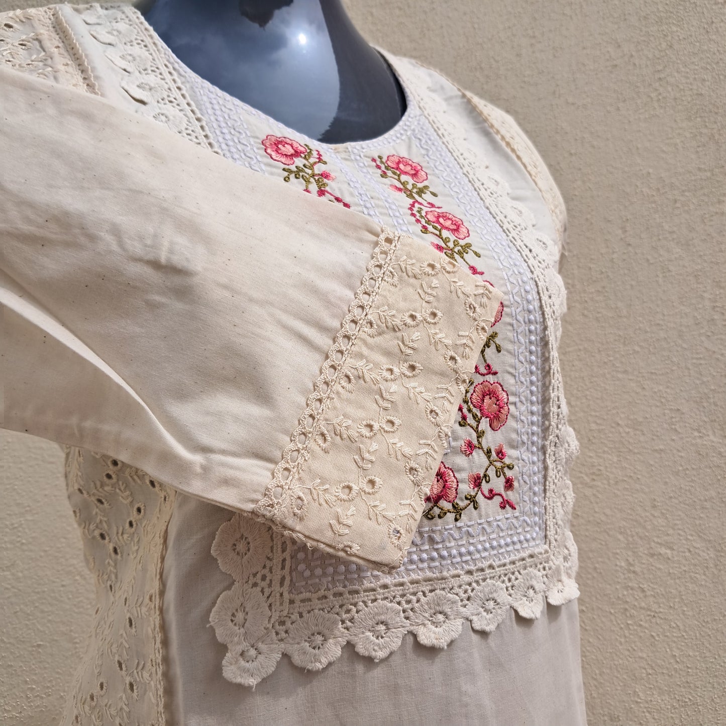 White Cotton 3pc Dupatta Set