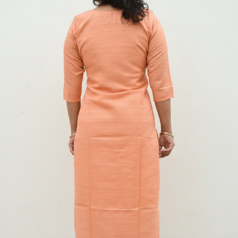 Peach GadwaliSilk Kurti